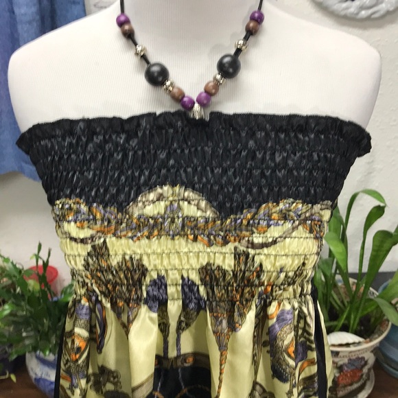 Silky halter dress - Picture 2 of 7